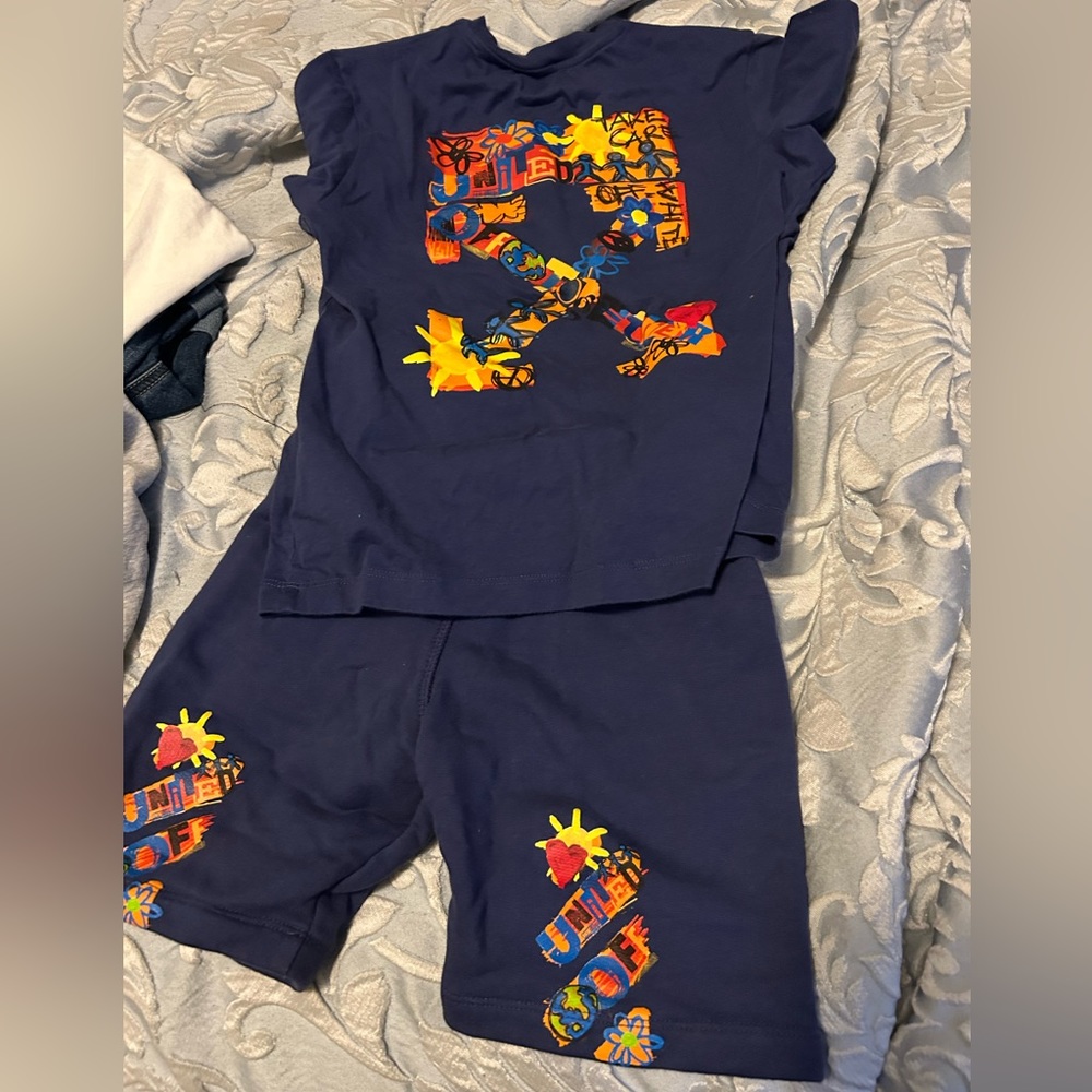 Off-White toddler